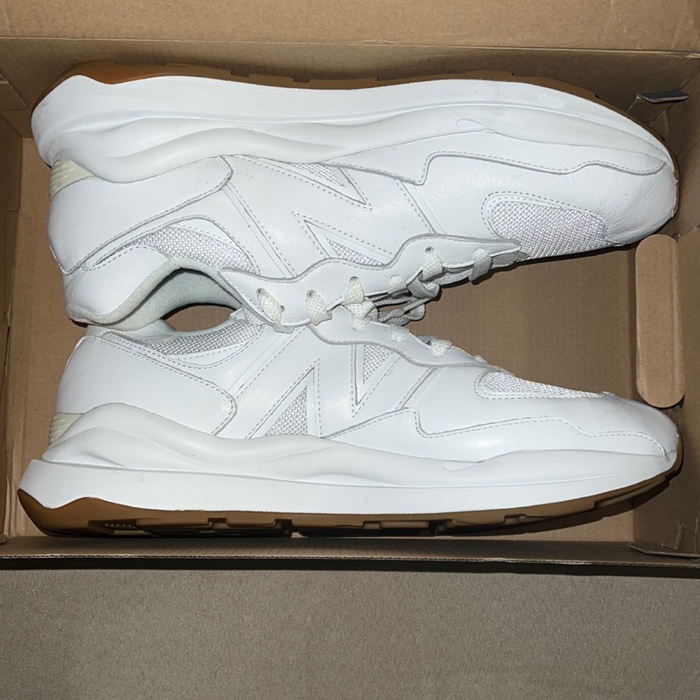 New Balance M6740